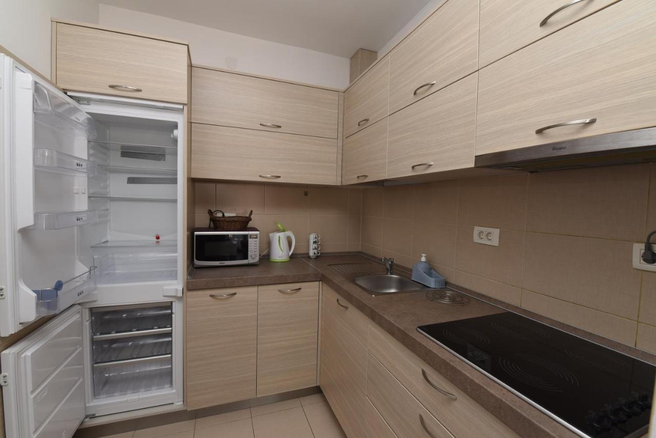 Apartamenti Enjoy Appartement Petrovac Buitenkant foto