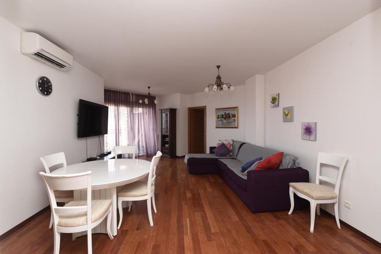 Apartamenti Enjoy Appartement Petrovac Buitenkant foto